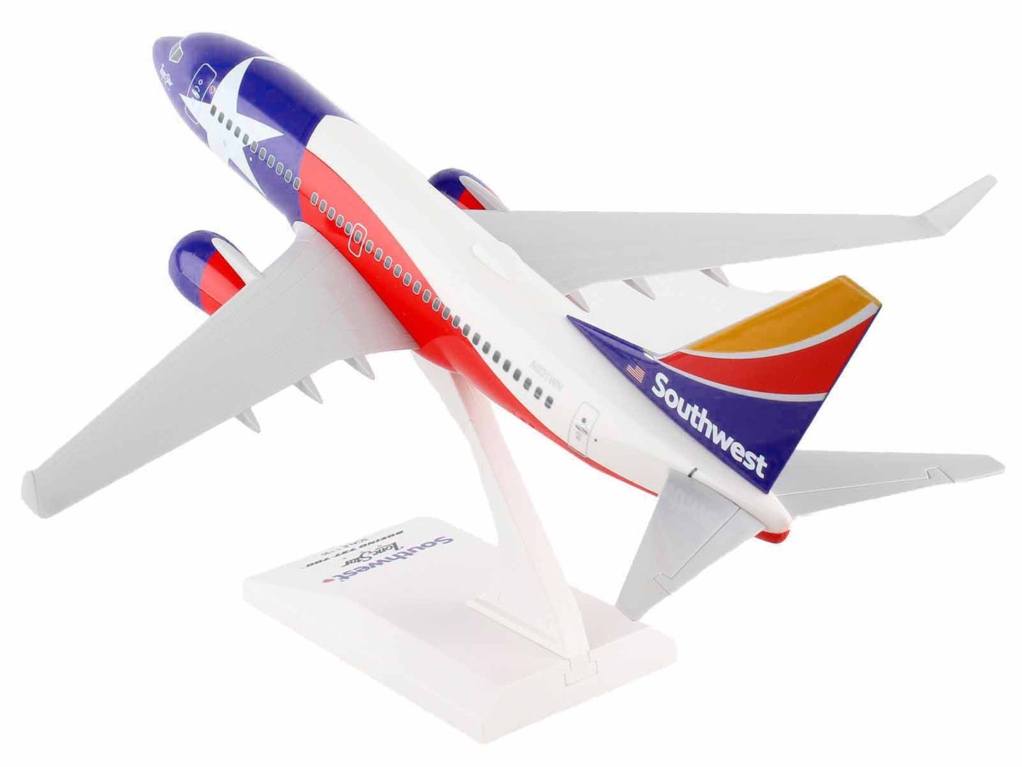 Boeing 737-700 Commercial Aircraft "Southwest Airlines - Lone Star One" (N931WN) Texas Flag Livery (Snap-Fit) 1/130 Plastic Model by Skymarks