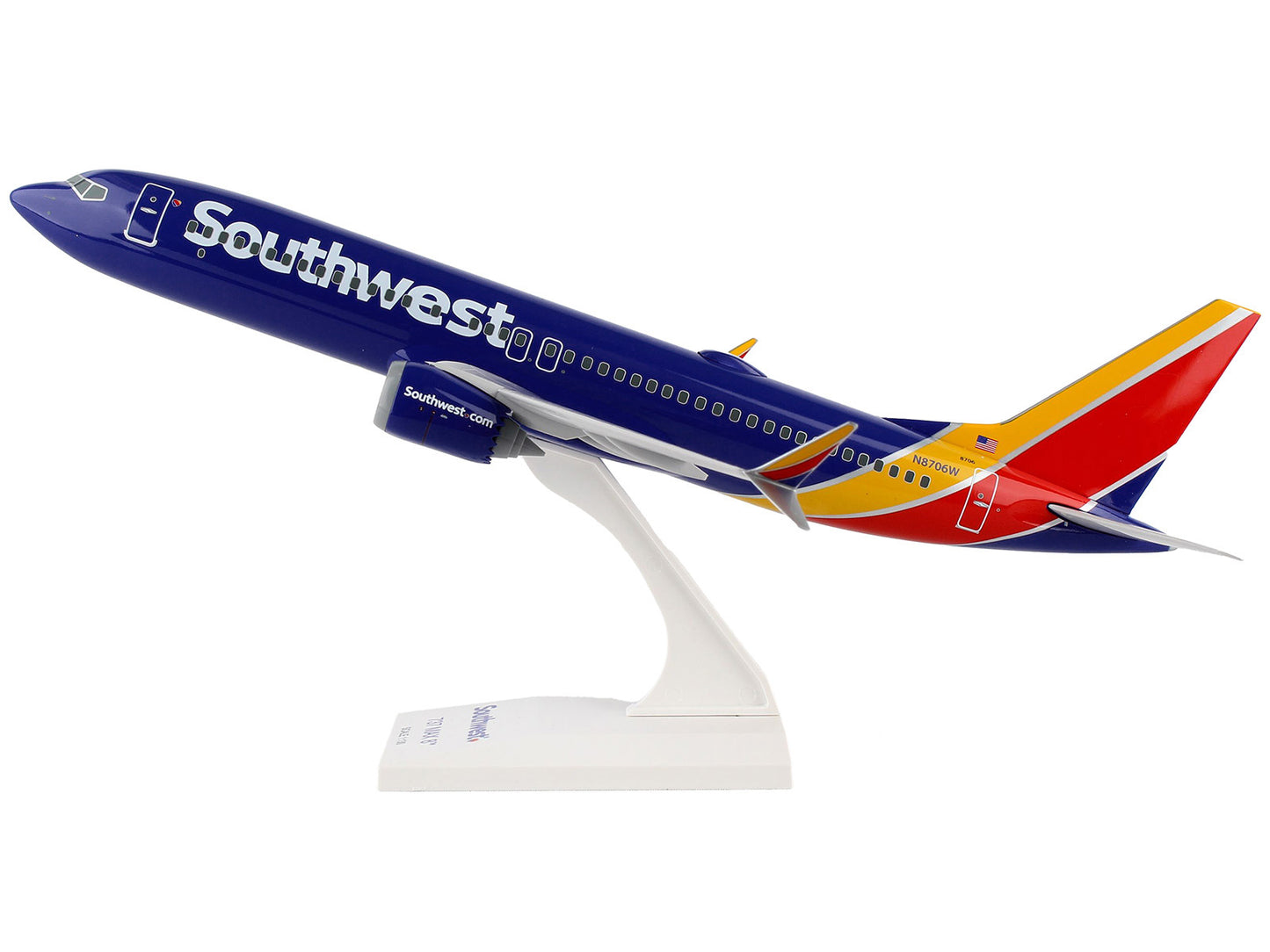 Boeing 737 MAX 8 Commercial Aircraft "Southwest Airlines" (N8706W) Blue with Yellow and Red Tail (Snap-Fit) 1/130 Plastic Model by Skymarks