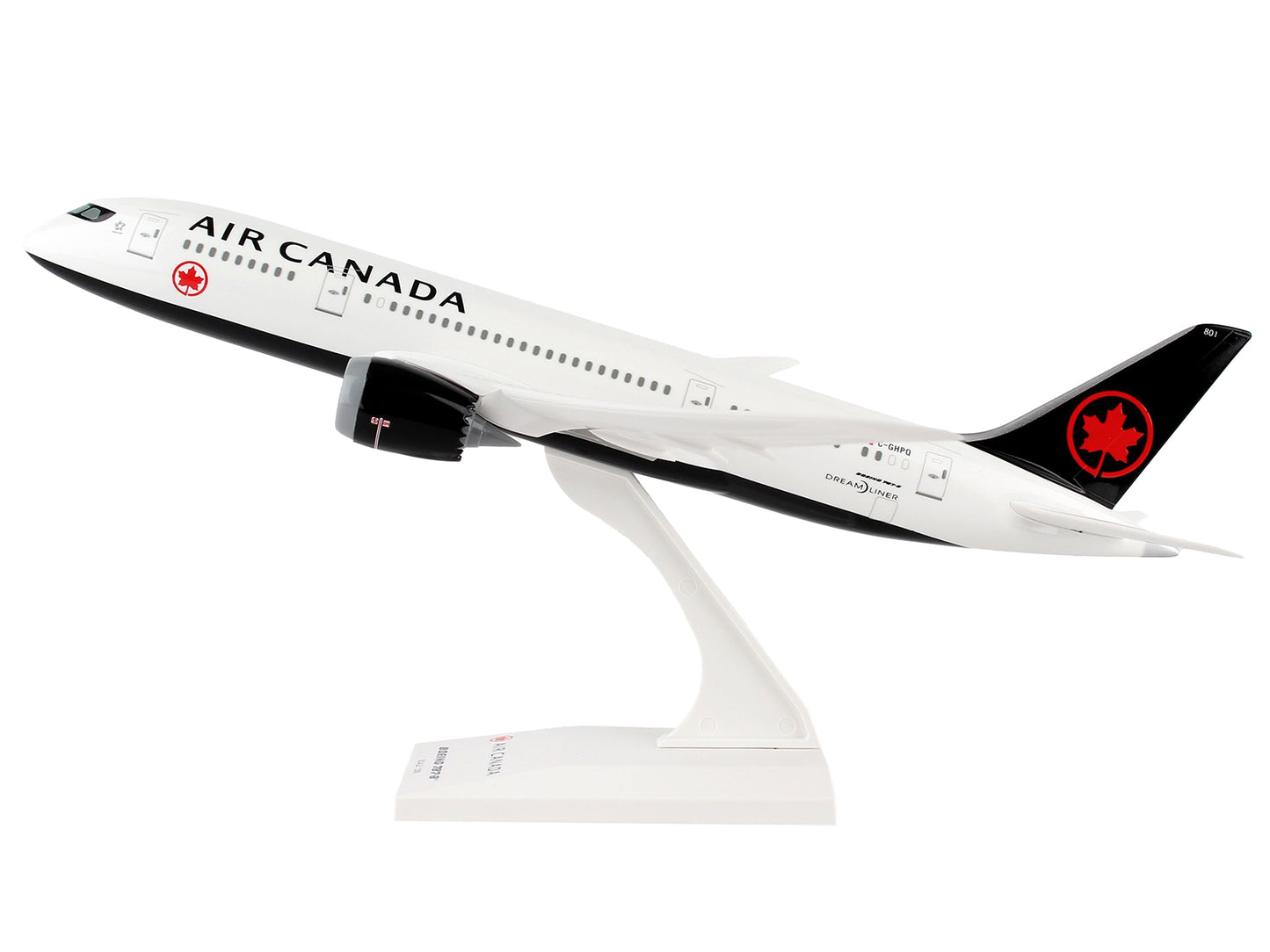 Boeing 787-8 Dreamliner Commercial Aircraft "Air Canada" (C-GHPQ) White with Black Tail (Snap-Fit) 1/200 Plastic Model by Skymarks