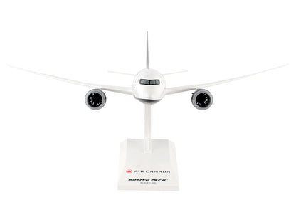 Boeing 787-8 Dreamliner Commercial Aircraft "Air Canada" (C-GHPQ) White with Black Tail (Snap-Fit) 1/200 Plastic Model by Skymarks