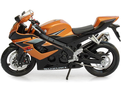 Suzuki GSX R1000 Bronze 1/12 Diecast Motorcycle Model by Maisto