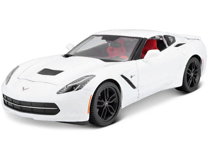 2014 Chevrolet Corvette Stingray C7 Z51 White 1/18 Diecast Model Car by Maisto