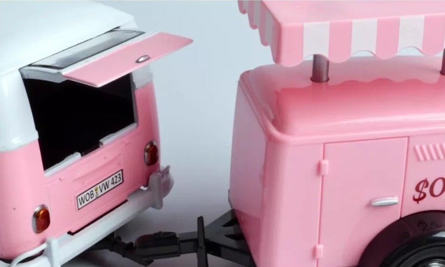 Volkswagen T1 Delivery Van with Ice-Cream Trailer Pink and White "Ice-Cream Shop" 1/24 Diecast Model Car by Motormax #2