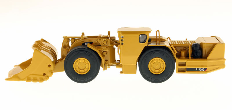 CAT Caterpillar R1700G Underground Mining Loader with Operator "Core Classics" Series 1/50 Diecast Model by Diecast Masters #3