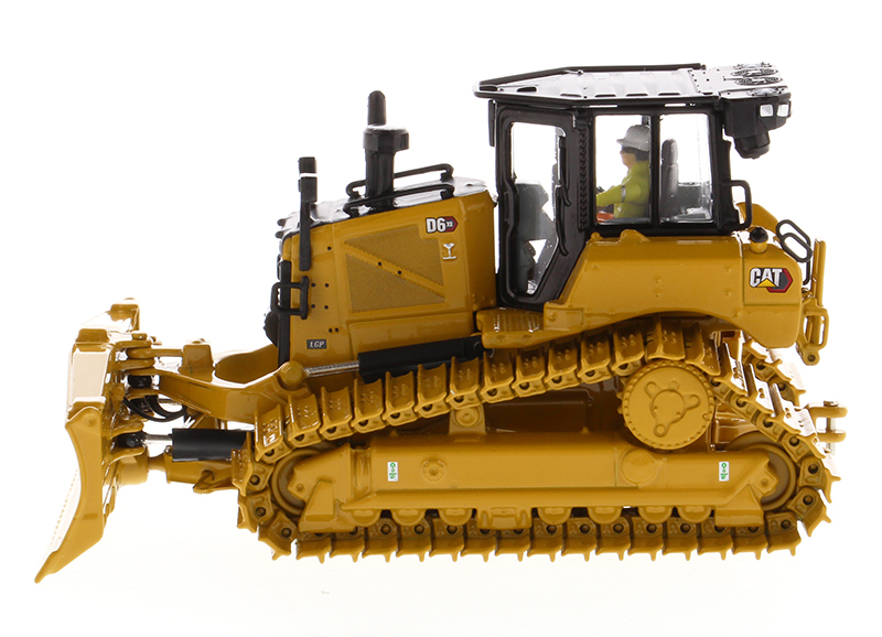 CAT Caterpillar D6 XE LGP Track Type Tractor Dozer with VPAT Blade and Operator "High Line" Series 1/50 Diecast Model by Diecast Masters #2