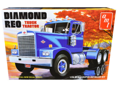 Skill 3 Model Kit Diamond Reo Truck Tractor 1/25 Scale Model by AMT