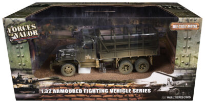 GMC CCKW-353B Cargo Truck "1st Infantry Division Weymouth England World War II" (1945) United States Army with Figures "Armoured Fighting Vehicle" Series 1/32 Diecast Model by Forces of Valor