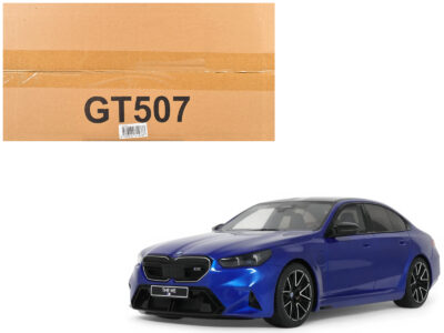 2024 BMW M5 (G90) Marina Bay Blue Metallic with Black Top 1/18 Model Car by GT Spirit
