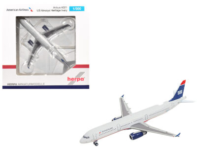 Airbus A321 Commercial Aircraft "American Airlines" (N578UW) Gray with Blue Tail 1/500 Diecast Model by Herpa