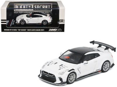 Nissan GT-R (R35) "Top Secret" RHD (Right Hand Drive) White with Black Top "Tokyo Auto Salon 2021" 1/64 Diecast Model Car by Inno Models