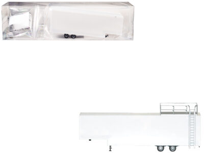 Race Horse Transport Trailer White 1/87 (HO) Plastic Model by Promotex