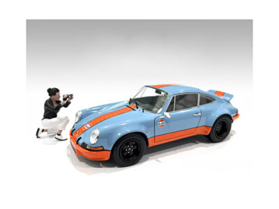 "Photographers" Figure #5 for 1/18 Scale Models by American Diorama