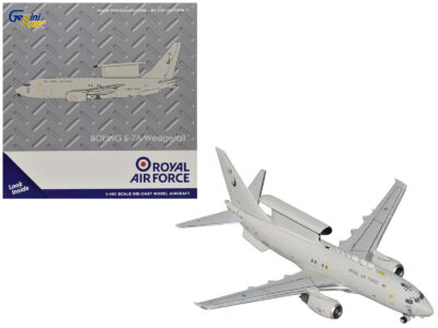 Boeing E-7A Wedgetail Aircraft "Royal Air Force" (WT001) Gray "Gemini Macs" Series 1/400 Diecast Model by GeminiJets
