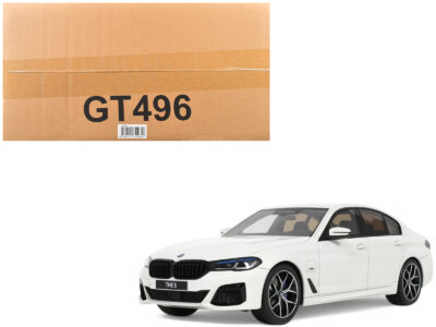 2023 BMW 545e xDrive M Sport Alpine White 1/18 Model Car by GT Spirit