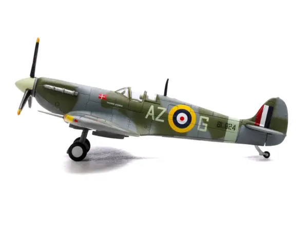 Supermarine Spitfire Mk Vb Fighter Aircraft "BL924 Pilot Officer Aksel Svendsen Danish Presentation Spitfire Valdemar Atterdag No. 234 Madras Presidency Squadron" (1942) Royal Air Force 1/72 Diecast Model by Legion #3