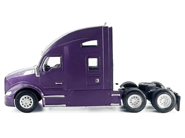 Kenworth T680 Sleeper Cab Purple Metallic 1/87 (HO) Plastic Model Car by HO Logistics #3