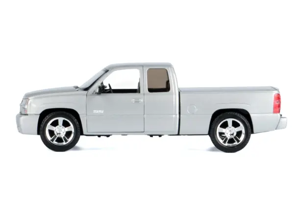 2006 Chevrolet Silverado SS Pickup Truck Silver Metallic "Timeless Legends" Series 1/25 Diecast Model Car by Motormax #2