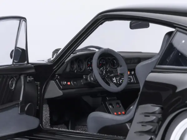 Porsche 911 (930) Turbo "Blackbird" Black "Wangan Midnight - Comic #1 Version" Manga 1/18 Model Car by Autoart #4