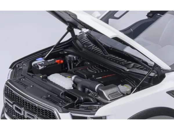 2019 Ford F-150 Raptor Pickup Truck Oxford White 1/18 Model Car by Autoart #3