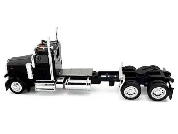 Peterbilt 589 2-Axel Day Cab Black 1/87 (HO) Plastic Model Car by HO Logistics #2