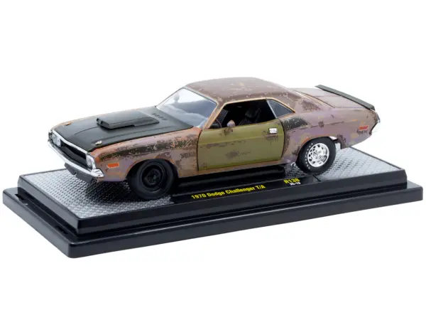1970 Dodge Challenger T/A Rusted Limited Edition to 4050 pieces Worldwide 1/24 Diecast Model Car by M2 Machines #2