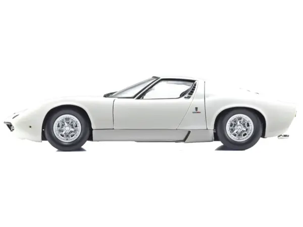 Lamborghini Miura P 400 White 1/18 Diecast Model Car by Kyosho #4