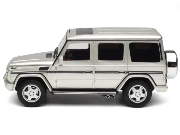 2003 Mercedes-Benz G-Class 55 AMG Iridium Silver Metallic Limited Edition to 999 pieces Worldwide 1/18 Model Car by Otto Mobile #4