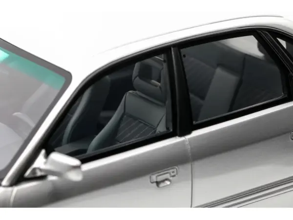 Audi S4 (C4) 4.2 V8 Crystal Silver Metallic Limited Edition to 2000 pieces Worldwide 1/18 Model Car by Otto Mobile #3