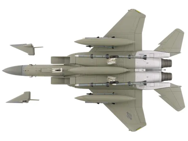 McDonnell Douglas F-15C Eagle Fighter Aircraft "85-0111 11th Air Force Elmendorf Air Force Base Alaska" United States Air Force "Air Power Series" 1/72 Diecast Model by Hobby Master #4