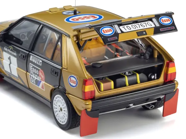 Lancia Delta HF 4WD #1 Fabrizio Tabaton - Luciano Tedeschini Winner "Rally Piancavallo" (1987) 1/18 Diecast Model Car by Kyosho #5