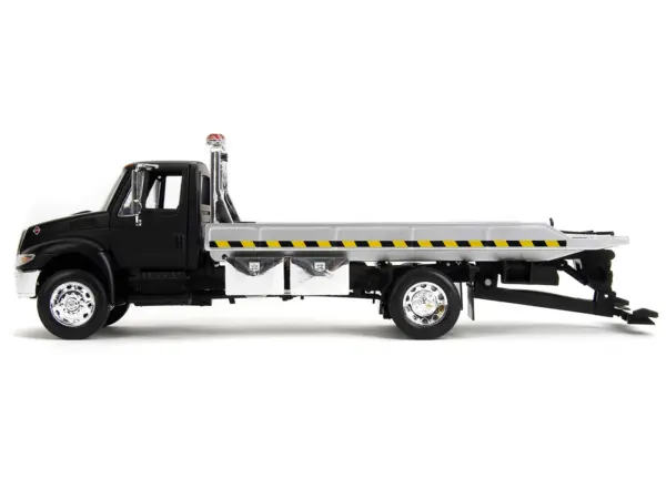 International DuraStar 4400 Flatbed Tow Truck Matt Black 1/24 Diecast Model Car by Jada #3