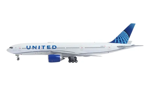Boeing 777-200ER Commercial Aircraft "United Airlines" (N798UA) White with Blue Tail 1/400 Diecast Model Airplane by GeminiJets #2
