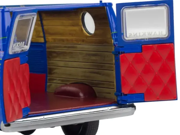 Level 3 Model Kit 1977 GMC "WSQK Squawk" Van "Stranger Things" (2016-2025) TV Series 1/25 Scale Model by Revell #3