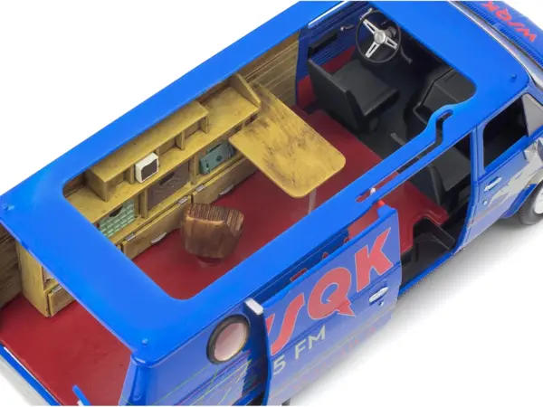 Level 3 Model Kit 1977 GMC "WSQK Squawk" Van "Stranger Things" (2016-2025) TV Series 1/25 Scale Model by Revell #5