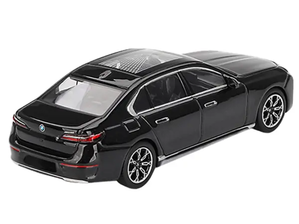 BMW i7 xDrive60 Black Sapphire Limited Edition 1/64 Diecast Model Car by Mini GT #3