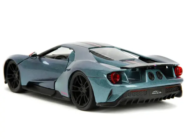 2017 Ford GT Blue Metallic with Pink and Black Stripes "Pink Slips" Series 1/24 Diecast Model Car by Jada #5