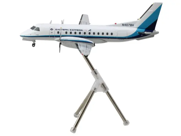 Saab 340A Commercial Aircraft "Eastern Express/Bar Harbor" (N407BH) White with Blue Stripes "Gemini 200" Series 1/200 Diecast Model Airplane by GeminiJets #3