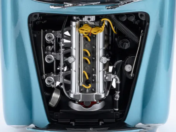 Aston Martin DB5 RHD (Right Hand Drive) Caribbean Pearl Blue Metallic 1/18 Model Car by Autoart #3