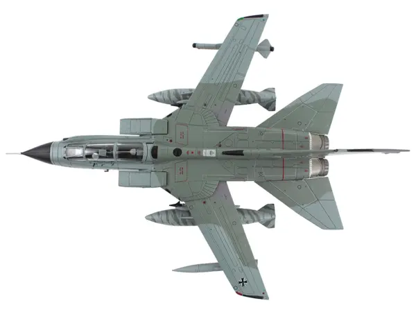 Panavia Tornado ECR Fighter-Bomber Aircraft "46+54 Tactical Air Wing 51 Schleswig-Jagel Air Base Germany" (2017) German Luftwaffe "Air Power Series" 1/72 Diecast Model by Hobby Master #3