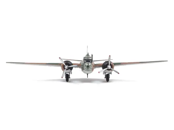Mitsubishi G4M1 Type 1 Aircraft "Imperial Japanese Navy" 1/144 Diecast Model by Diecast of Defense #4