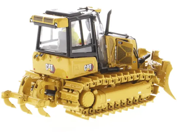 CAT Caterpillar D3 Track Type Dozer with Operator "High Line" Series 1/50 Diecast Model by Diecast Masters #3