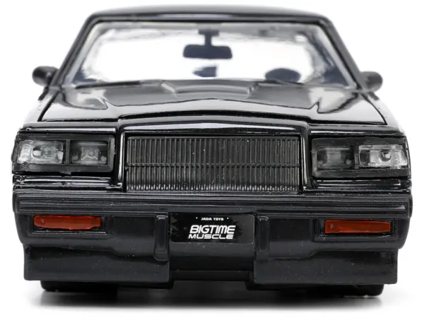 1987 Buick Grand National Black Metallic "Blackbird" "Bigtime Muscle" Series 1/24 Diecast Model Car by Jada #4