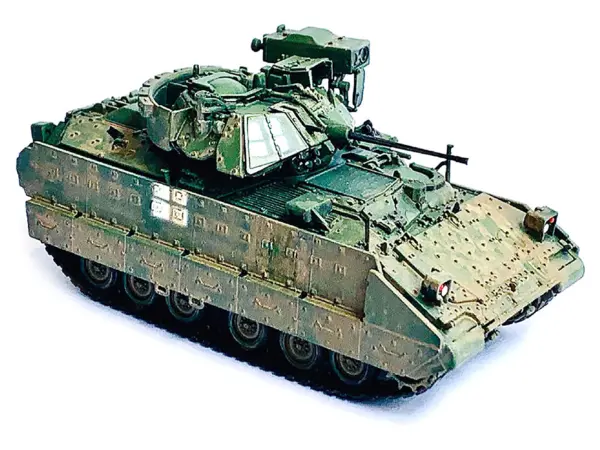 Ukraine M2A2 ODS Light Tank Green Camouflage (Weathered) "NEO Dragon Armor" Series 1/72 Plastic Model by Dragon Models #3