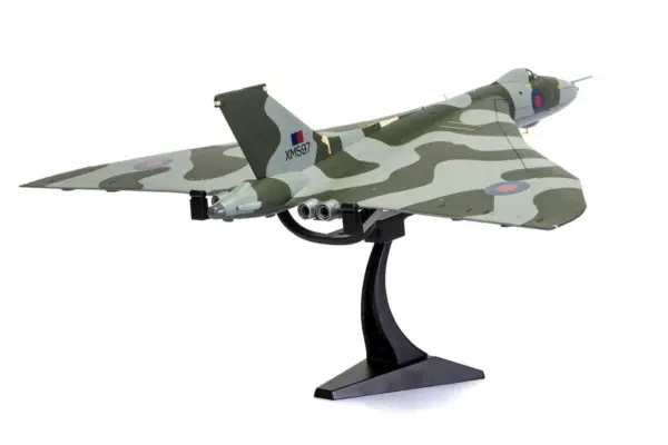 Avro Vulcan B2 Bomber Aircraft "XM597 'Black Buck 6 Shrike Missile Mission Rio de Janeiro Divert Aircraft Falklands War" (1982) British Royal Air Force "The Aviation Archive" Series 1/72 Diecast Model by Corgi #2
