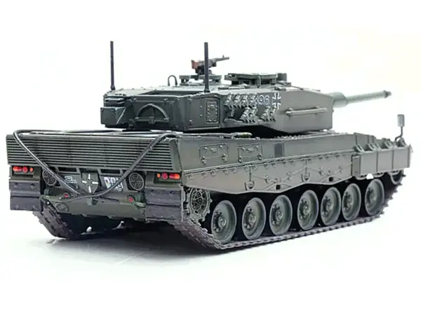 Leopard 2A4 Main Battle Tank with Snorkel "Green Camouflage" German Army "Armor Premium" Series 1/72 Diecast Model by Panzerkampf #5