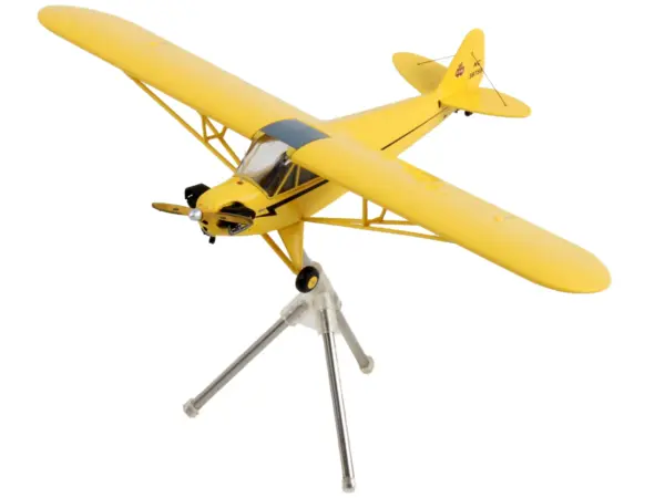 Piper J-3 Cub Light Aircraft "NC 38759" Yellow with Black Stripes "Gemini General Aviation" Series 1/72 Diecast Model Airplane by GeminiJets #2