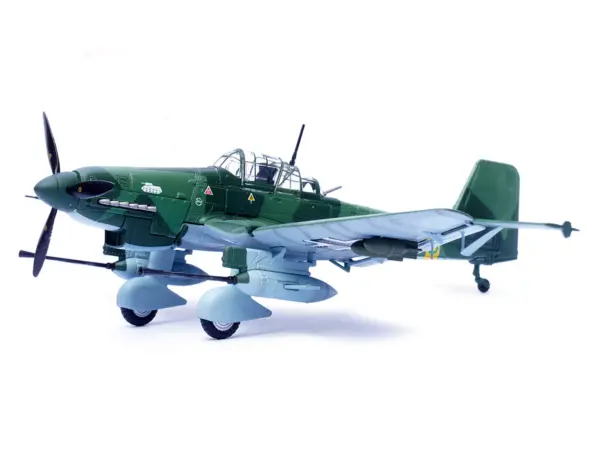 Junkers Ju 87G2 Stuka Bomber Aircraft "10.(Pz)/SG 2 Immelmann T6+BB Oberst Hans-Ulrich Rudel Romania" (1944) German Luftwaffe "Wing" Series 1/72 Diecast Model by Panzerkampf #2