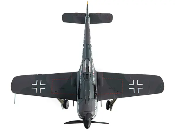 Focke-Wulf Fw 190A-8 Fighter Aircraft "JG 26 Schlageter France" (1945) German Luftwaffe 1/72 Diecast Model by JC Wings #5