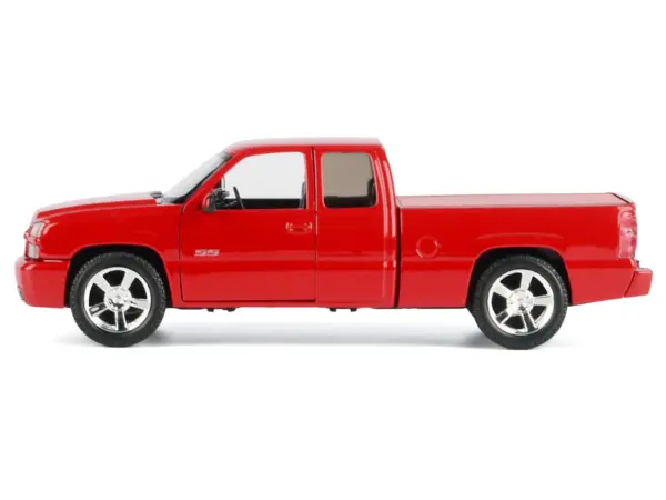 2006 Chevrolet Silverado SS Pickup Truck Red "Timeless Legends" Series 1/25 Diecast Model Car by Motormax #2