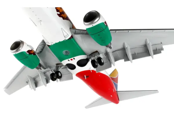 Boeing 737-700 Commercial Aircraft with Flaps Down "Southwest Airlines - California One" California Flag Livery "Gemini 200" Series 1/200 Diecast Model Airplane by GeminiJets #3